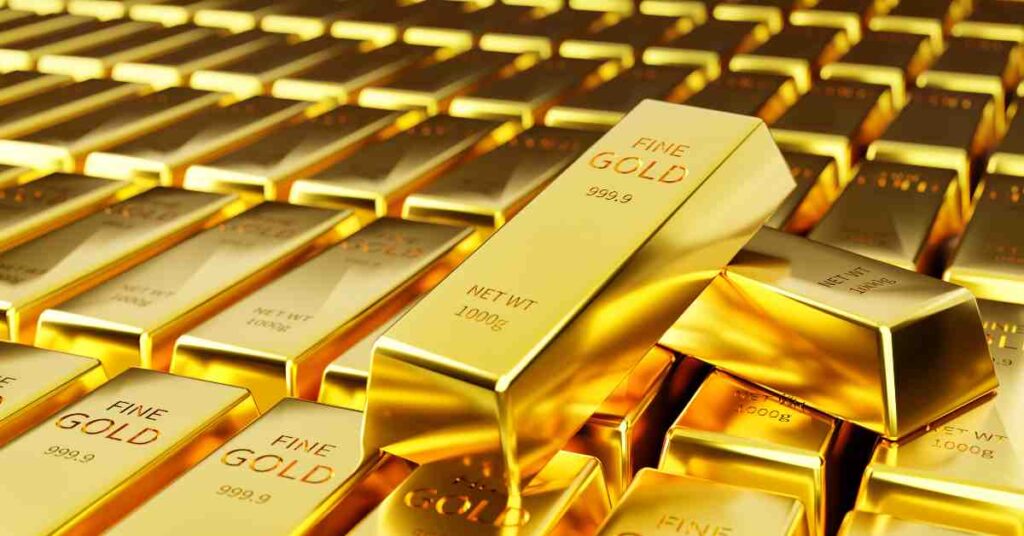 Gold Prices Plunge After Record High as Dollar Strengthens; Silver Falls Over 8%